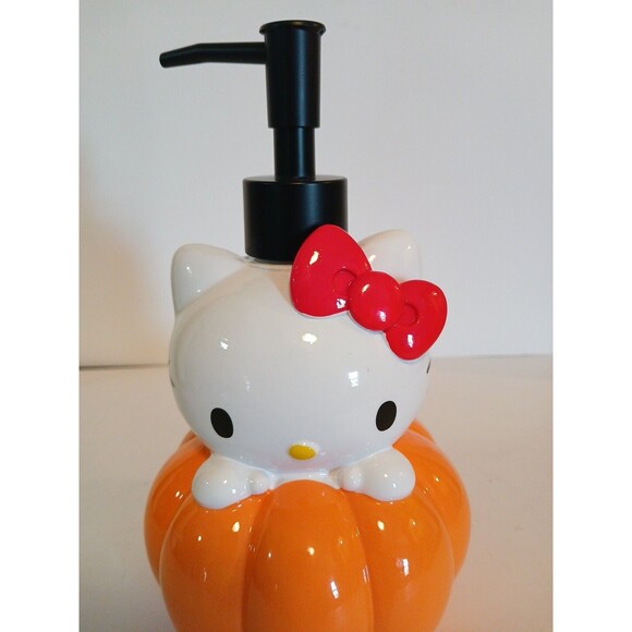 Hello Kitty Halloween Pumpkin Soap Dispenser New 9'in VERY CUTE NEW - Picture 9 of 10